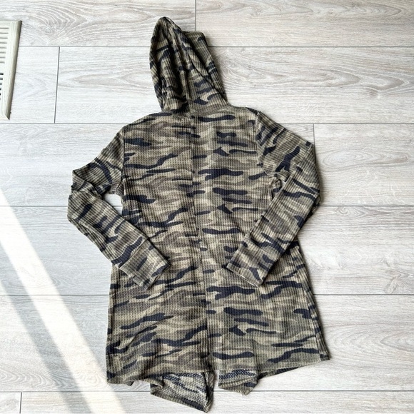 Retrology Camo Hooded Open  Front Cardigan - Picture 10 of 14